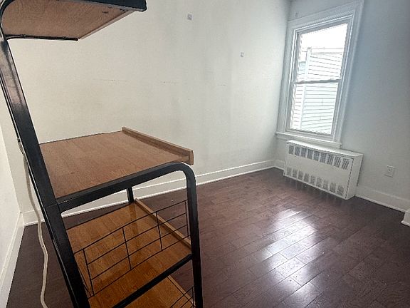 3rd image of 181 Lexington Ave #2L