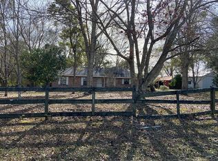 10071 Chester Lee Rd, Picayune, MS 39466