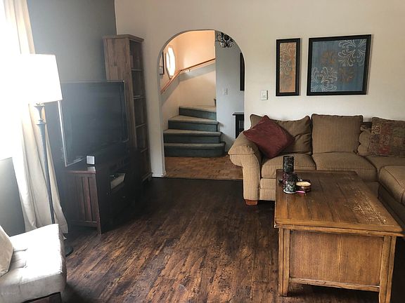 5th image of 707 Vesta St
