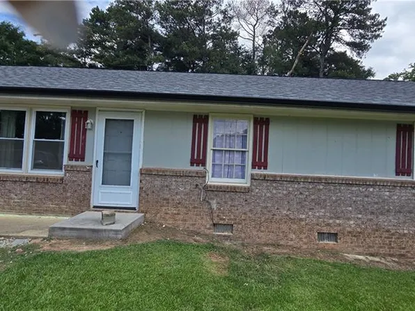 467 Oak Way, Lawrenceville, GA 30046