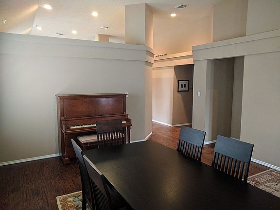 4th image of 9800 Concord Dr