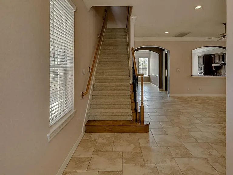 1134 Sopris Dr — Photo 3