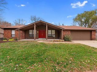 1503 W Field Ave, Ballwin, MO 63011