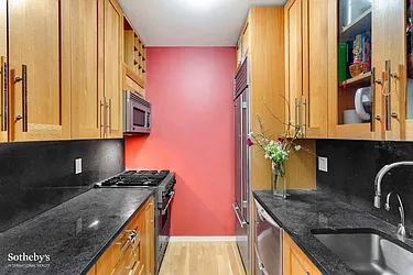 Rented by Sotheby's International Realty
