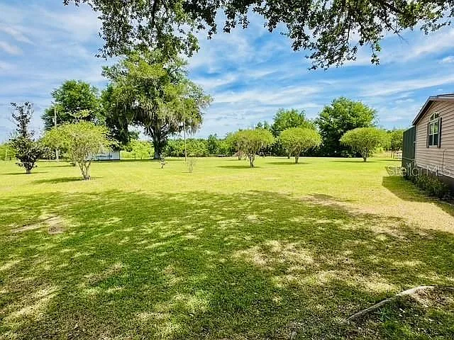3 bed, 2.0 bath, 1920 sqft, $2,400 — Photo 4