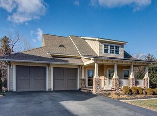 7126 Linn Cove Ct, Roanoke, VA