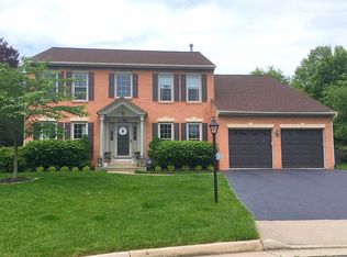 43887 Glenhazel Dr, Ashburn, VA 20147