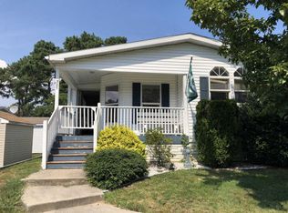 527 Momosa Dr, Whiting, NJ 08759