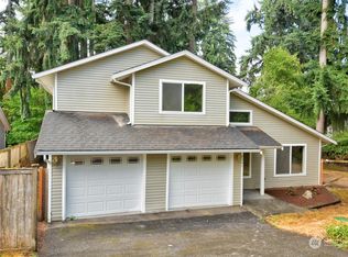 7201 9th Ct SE, Lacey, WA