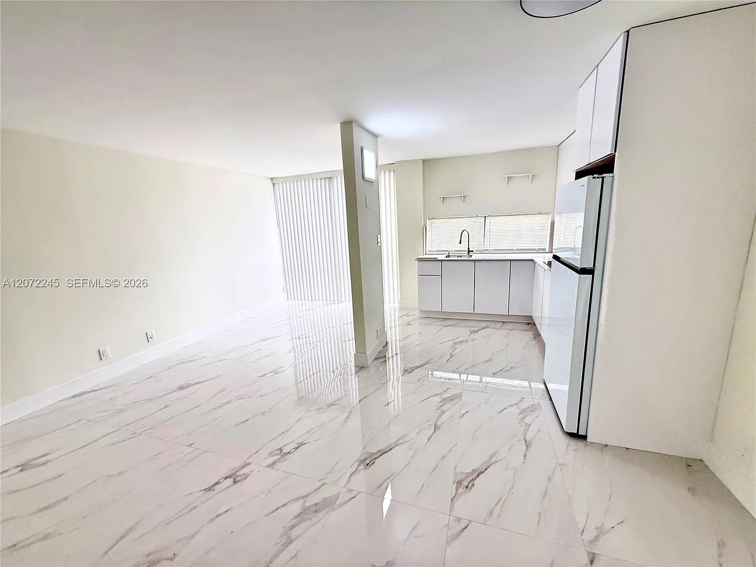 Plaza Of Americas Condo P — Photo 2
