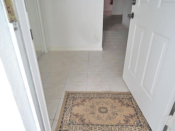 3rd image of 1203 S Lakes End Dr APT D1