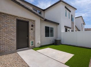 8181 S 20th St #49, Phoenix, AZ 85042