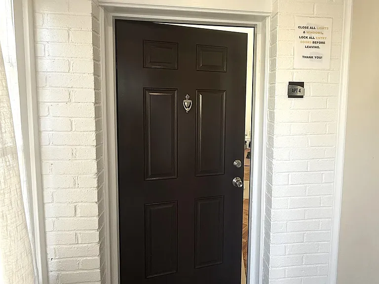88 Sherman Pl #4 — Photo 3