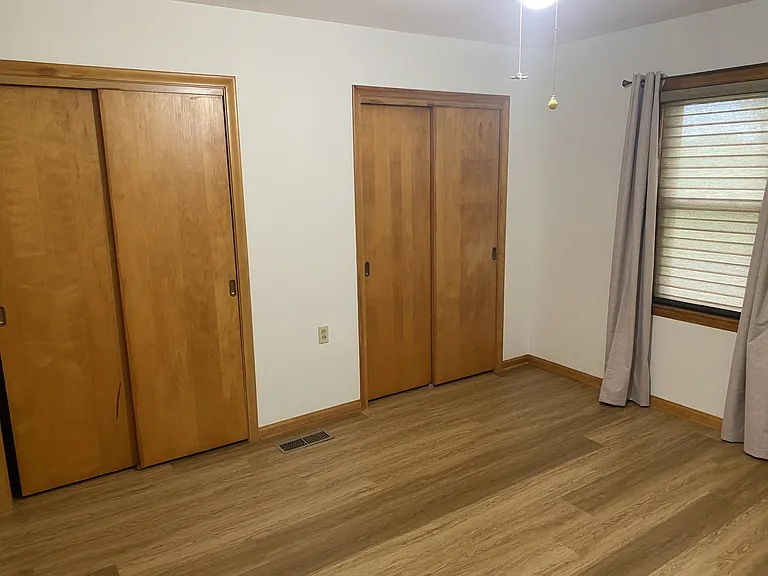 20451 Poplar St — Photo 8