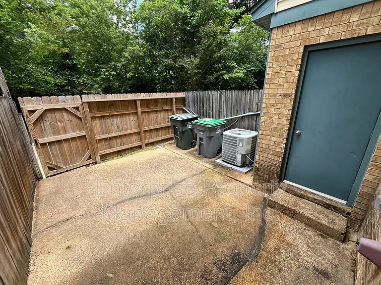 3244 Southern Ave — Photo 17