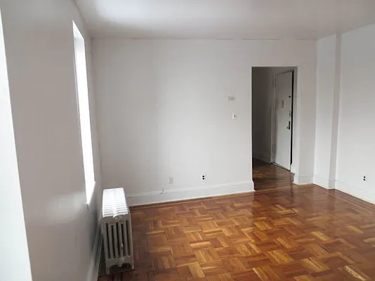 Rented by Bohemia Realty Group | media 9