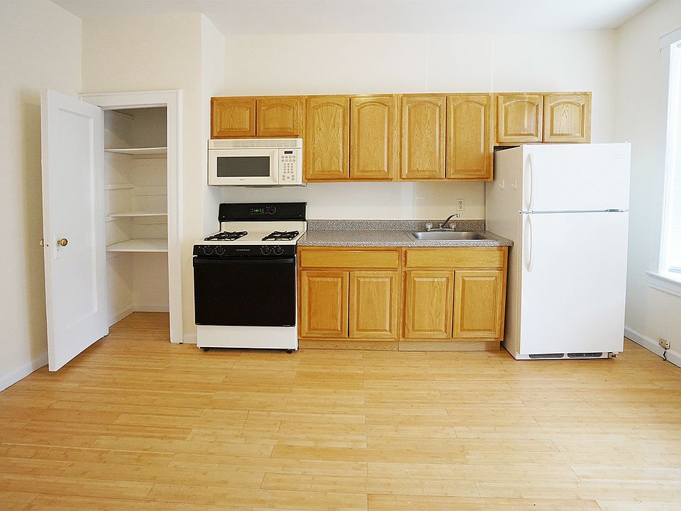 1st image of 33-36 29th St #11