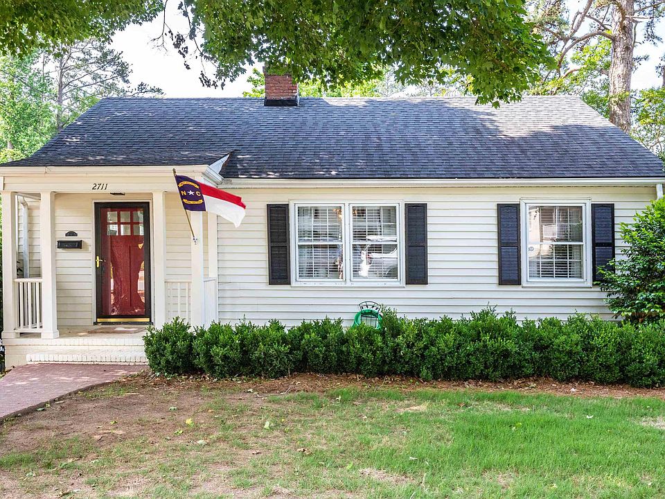 1st image of 2711 Gordon St