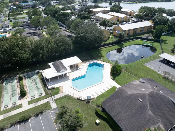 2025 Sylvester Rd Unit C1, Lakeland, FL 33803