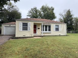 1840 Green Acres St, Wichita, KS 67218
