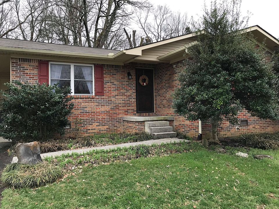 1st image of 3808 Debonair Dr