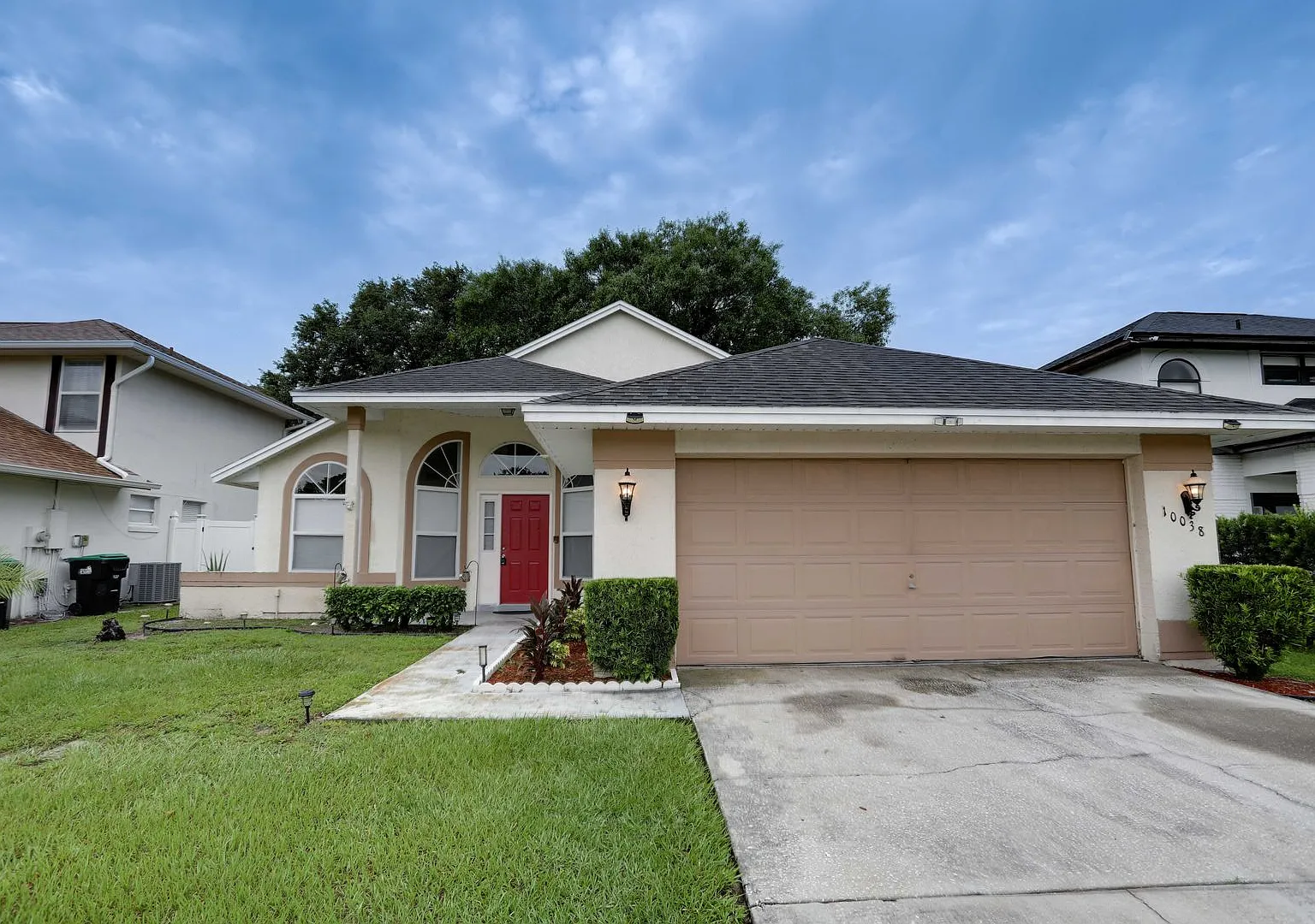 10038 Little Teak Street — Photo 1