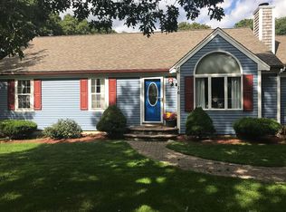16 Sewall Dr, Mashpee, MA 02649