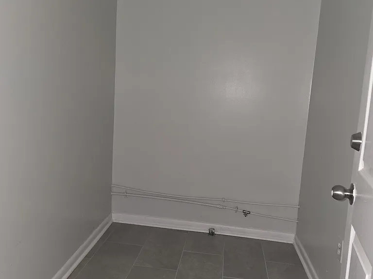 101 S Main St #1 — Photo 8