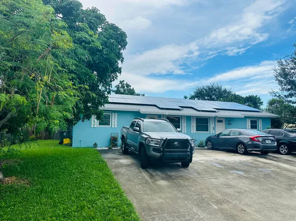 1657 Magnolia Ln #2, West Palm Beach, FL 33417