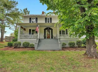 341 Springwood Rd, Fincastle, VA 24090