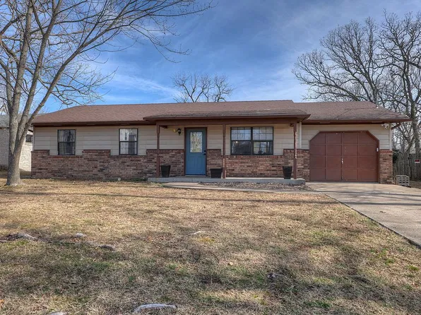 3423 S Sergeant Ave, Joplin, MO 64804