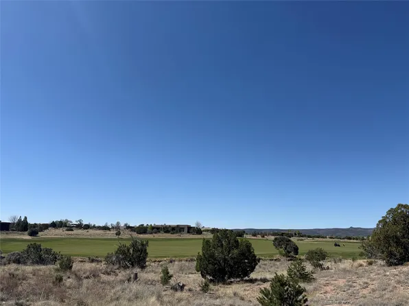 9 Via Palomita, Santa Fe, NM 87506