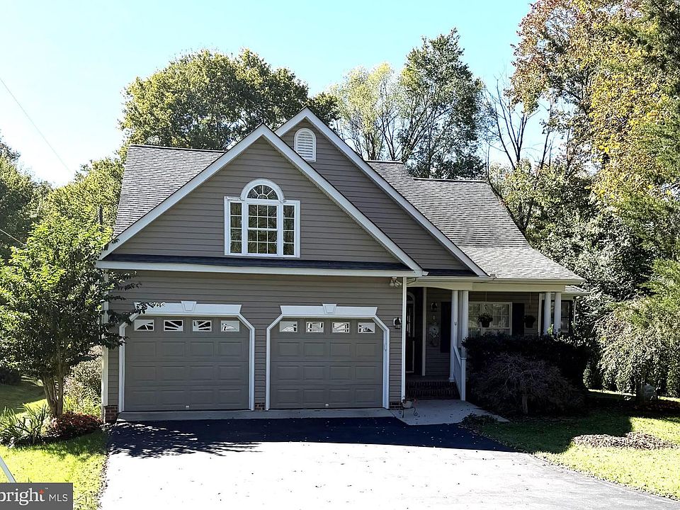 1st image of 609 Stratford Cir