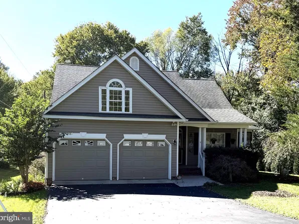 609 Stratford Cir, Locust Grove, VA 22508