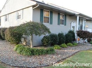 6 Campbell Ln, Barboursville, WV 25504