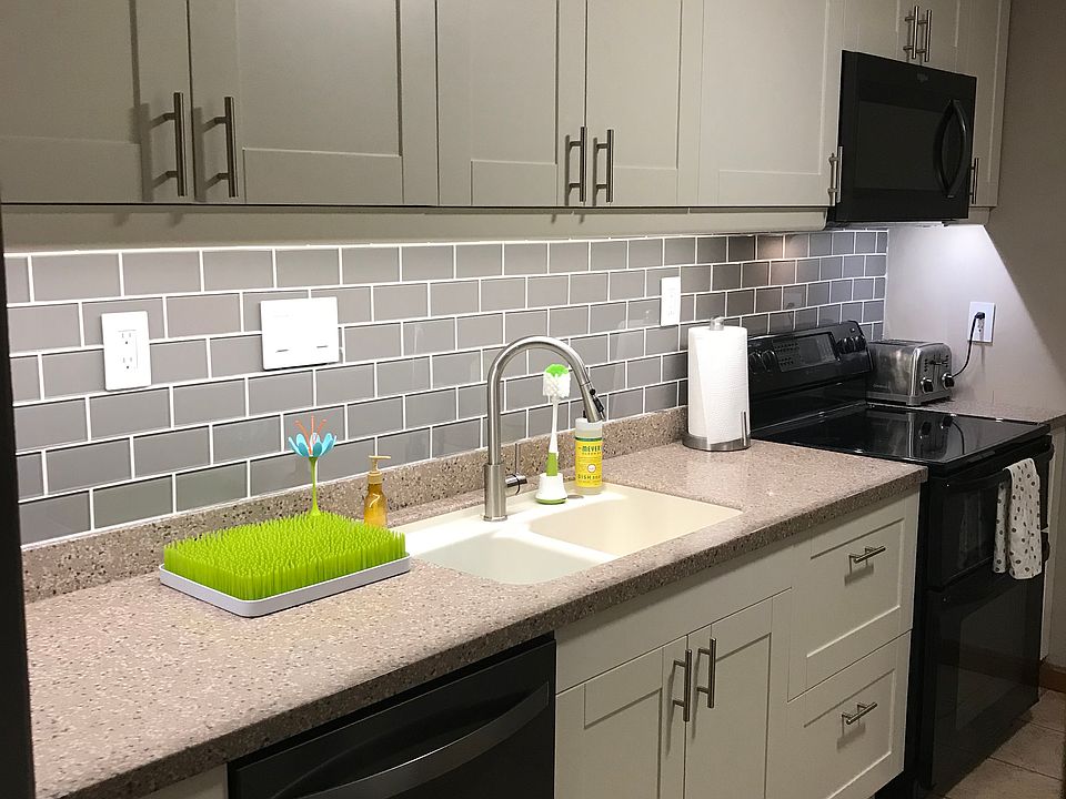 2nd image of 3800 Wood Trail Dr
