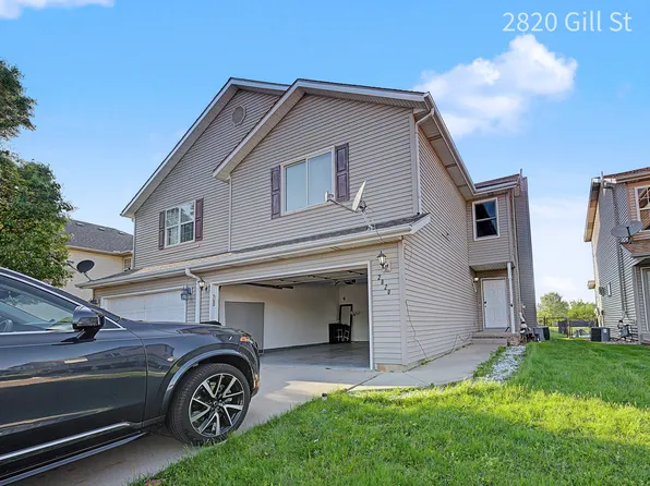 2820 Gill St, Bloomington, IL 61704