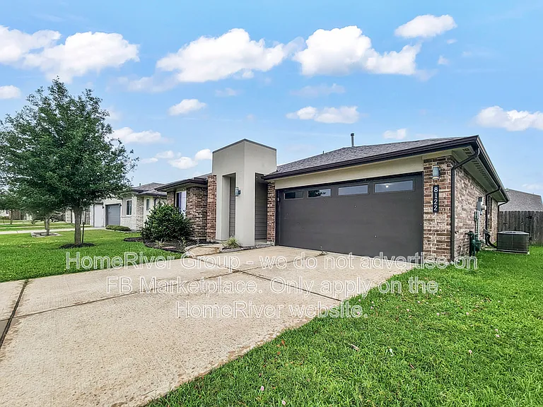 8122 Hush Heights Dr — Photo 18