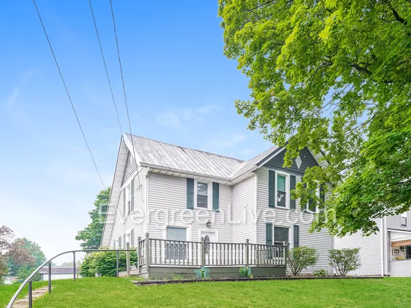 32 E Main St, Jeromesville, OH 44840