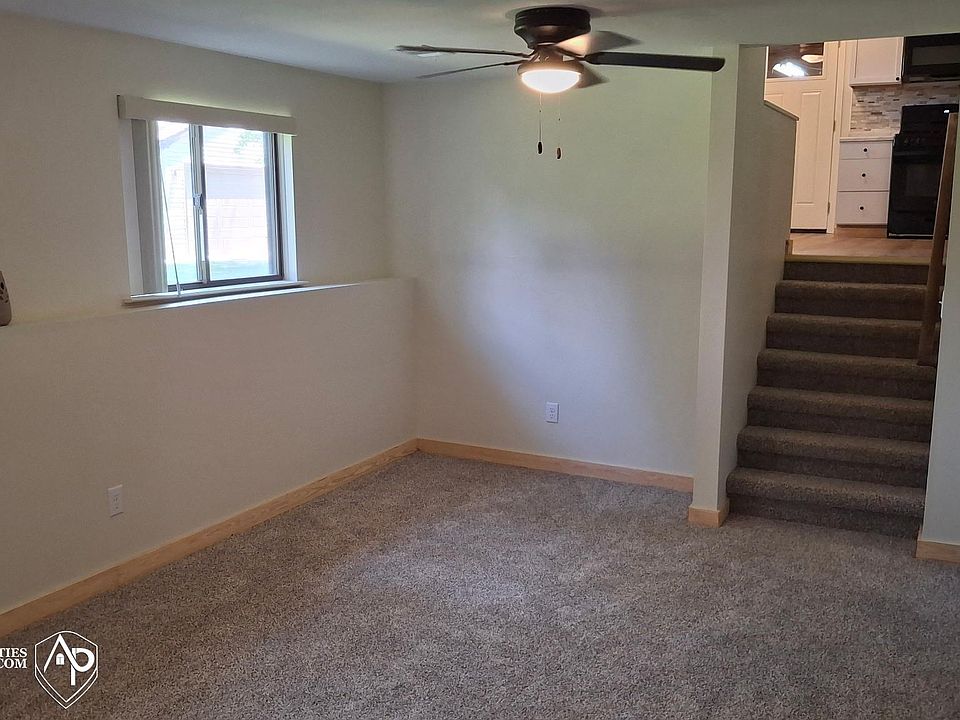 4149 Howarth Ter, photo 14