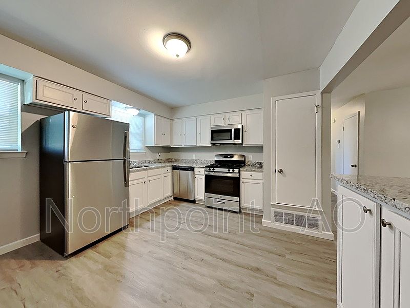 1st image of 2301 Anita Dr