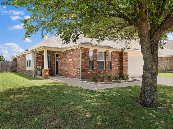 14152 Rodeo Daze Dr, Haslet, TX 76052