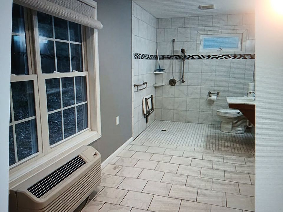 2nd image of 7659 Walnut Rd