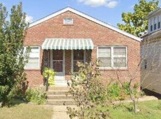 3677 Blow St, Saint Louis, MO 63116