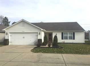 4506 Driftwood Ln, Greenwood, IN