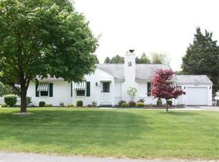 16 Normandy Rd, South Hadley, MA 01075