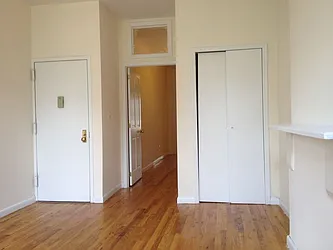 Rented by Warren T Real Estate Corp.