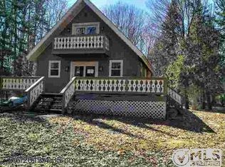 E8948 County Road 440, Wetmore, MI 49895