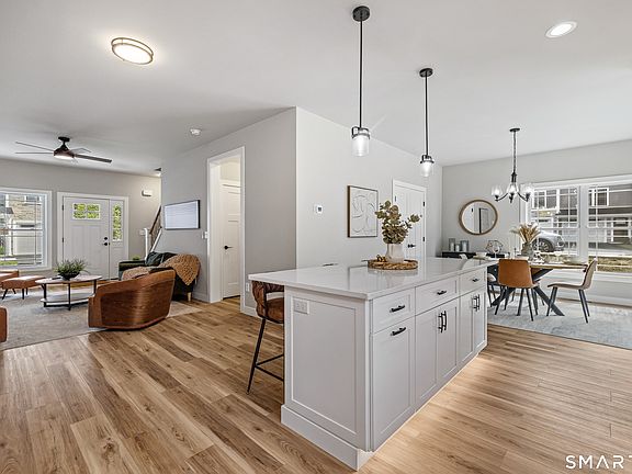 3rd image of 39 Valley View Drive #14B