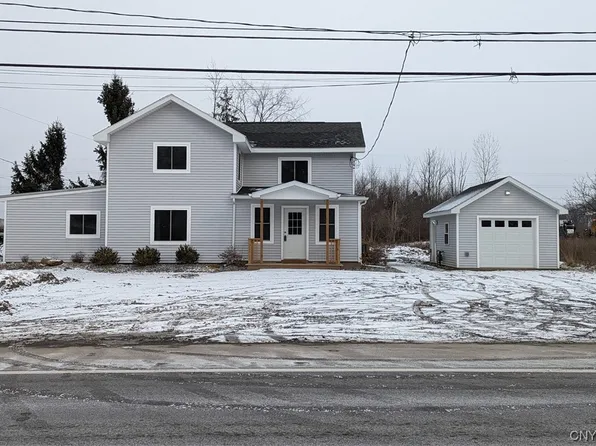 8824 Brewerton Rd, Brewerton, NY 13029